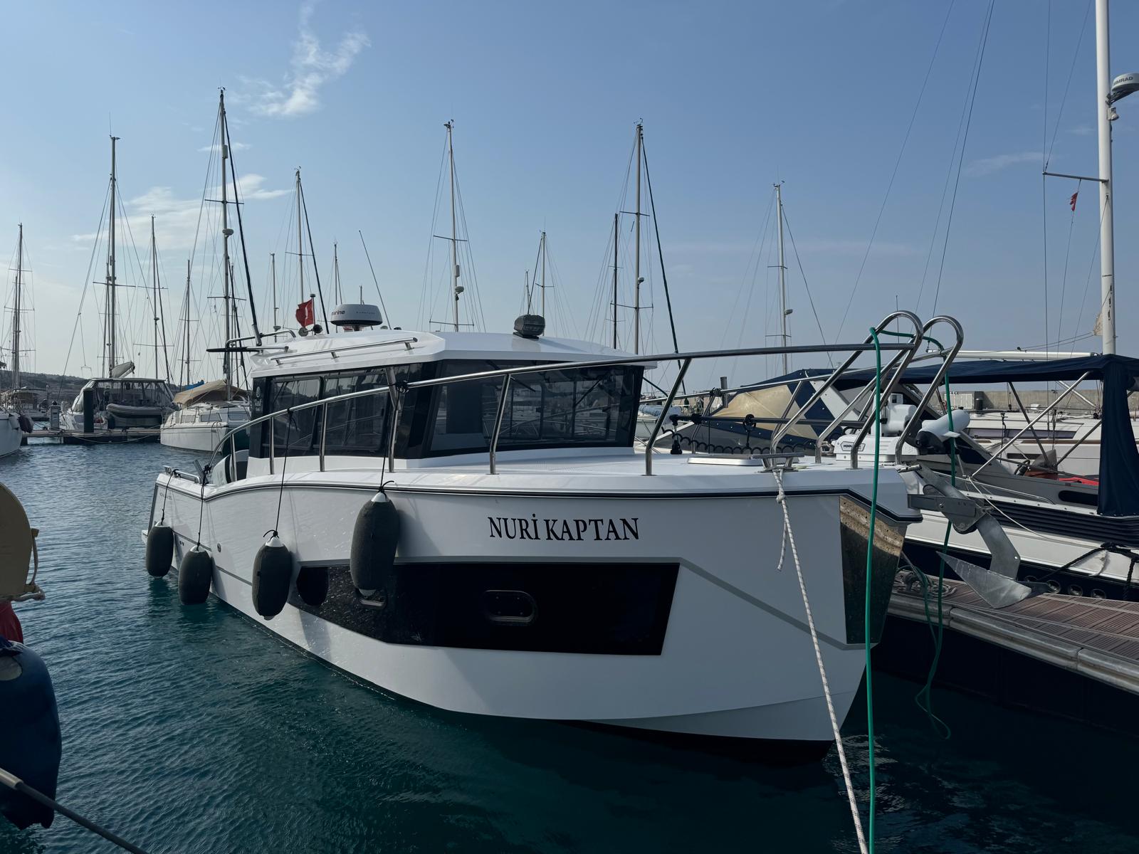 Custom-built 31 - Image 5